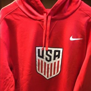 NWT Nike USA Red Hoodie Sizer XL